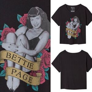 Torrid Vinyl Icons Black Bettie Page Relaxed Fit Ringer Crop T Shirt NWOT Sz 2X